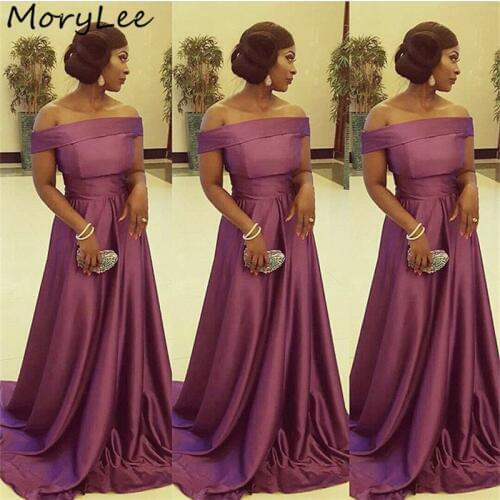 Fashion Bridesmaid Dresses Off The Shoulder A-Line Floor Length Sweep Train Silk Satin Pleated Wedding Party Bridemaid Dresses
