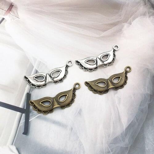 20Pcs Mask Charms Pendants 10mm x 30mm DIY Jewelry Making Alloy Findings Accessory For Necklaces Earrings