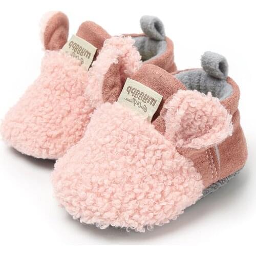 Newborn Baby Crawling Shoes Boys Girls Lamb Slippers Prewalker Trainers Furry Winter Toddler Shoes First Walker