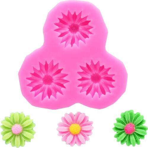 Daisy Shape Handmade Silicone Soap Mould 3D Silicone Fondant Cake Mold Chocolate Mold Cake Decorating Tools