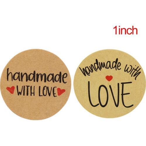 100pcs/lot Roll Handmade With Love Red Heart Kraft Labels Paper Stickers For DIY Manual Decoration Gift Card/Gift Box Etc