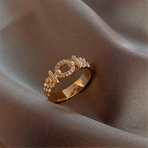 Fashion Hollow Out Geometric Gold Ring Exquisite Womens Party Index Finger Ring High Quality Jewelry Gift
