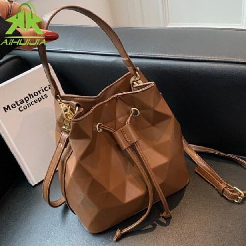Luxury Designer Messenger Bag For Women High Quality Pu Leather Shoulder Bag Fashion Geometric Pattern Female Bucket Handbags