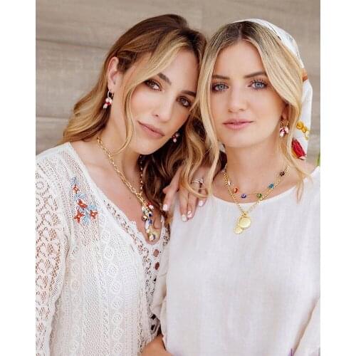 Exaggerated Large Gold Chain O Word Chain Necklace Natural Pearl Glass Beads Clavicle Chain Long Choker Necklace Jewelry