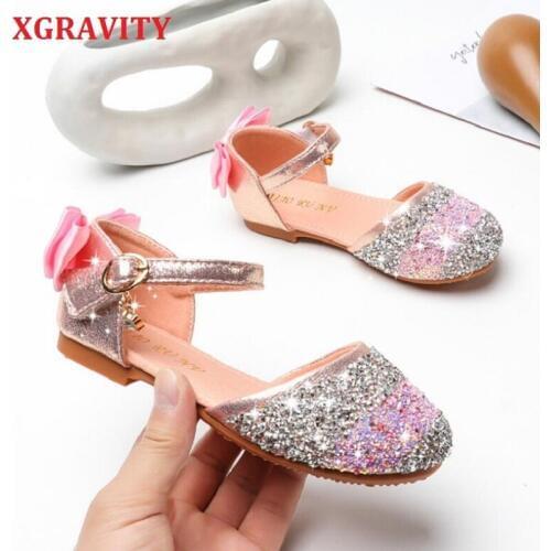 XGRAVITY Size 26-36 New Crystal Sandals Girls Shiny Summer Shoes Children Beach Sandals For Girls Princess Shoes Kids Shoes V015