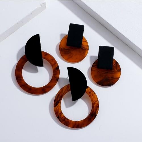 AENSOA Fashion Brown Acrylic Geometric Drop Earrings For Women 2021 Trend Female Resin Hanging Earrings Pendant Party Jewelry