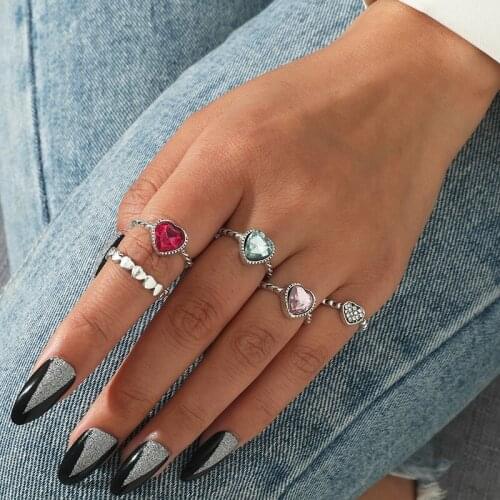 5Pcs/set Cute Girl Heart Ring Sets for Women Boho Creative Birthday GIft Vintage Crystal Wedding Promise Ring Valentines Day