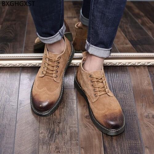 Designer Military Boots for Men Male Outdoor Shoes Man Army Boots Men Shoes Leather Martin Boots for Man 2021 Tactical Shoes