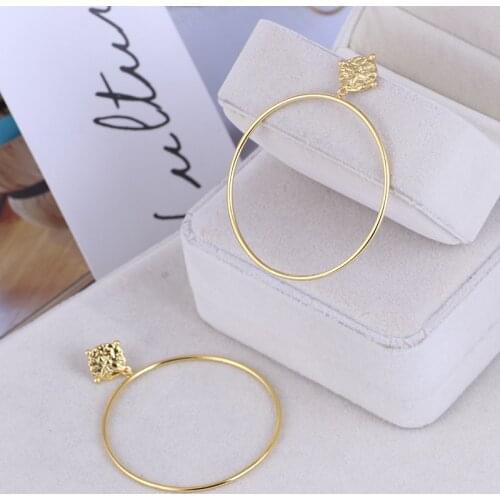 Fashionable Ancient Greek Portrait Metal Disc Exaggerated Earrings