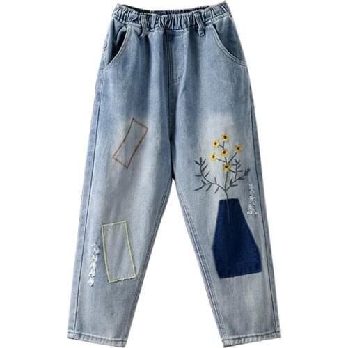 Retro Literarische Jeans Damen Sommer Neue Lose Große Hose Bestickte Applikationen Gestickte Elastische Taille Verkürzte Hose