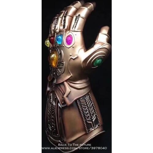 Disney Marvel Avengers 3 Thanos Infinite gloves 34.5cm Action Figure Posture Anime Decoration Collection Figurine Toy model gift