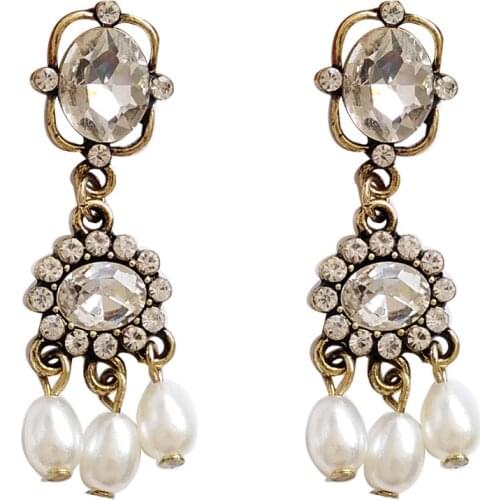 Vintage Shinny Rhinestones Clip On Earrings Non Pierced for Women Water Drop Imitation Pearls Baroque Earrings