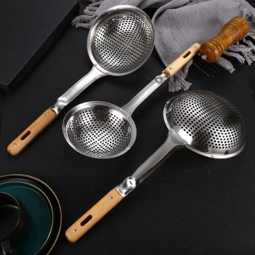 1 Pcs wooden handle stainless steel colander strainer noodle cooking spatula pasta oil spoon strainer for Kitchen Tools Dropship