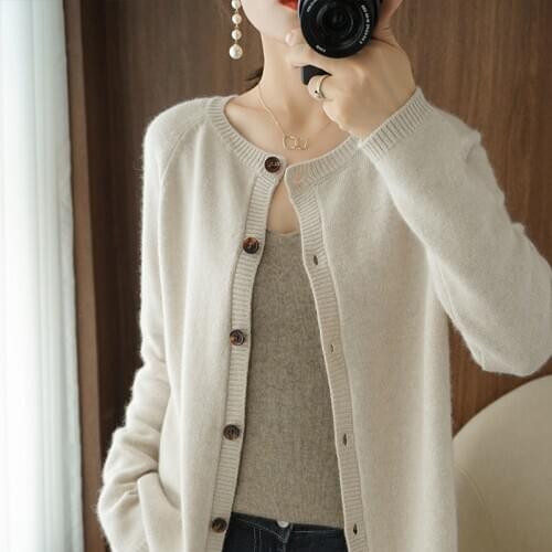 BELIARST Autumn and Winter New 100% pure wool Temperament V-Neck Color Matching Soft and Light Knitted Cardigan Jacket Women