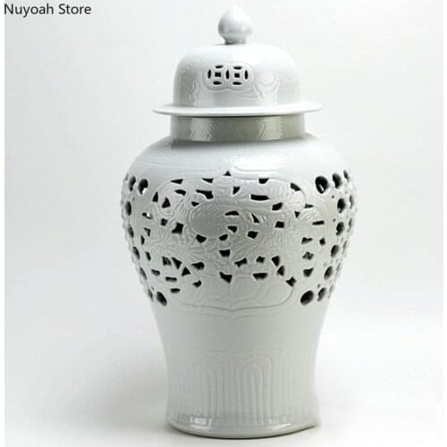 European-style White Ceramic Ginger Jar Ornaments Hollow Double-layer Carving Crafts Decorative Jars Living Room Accessories