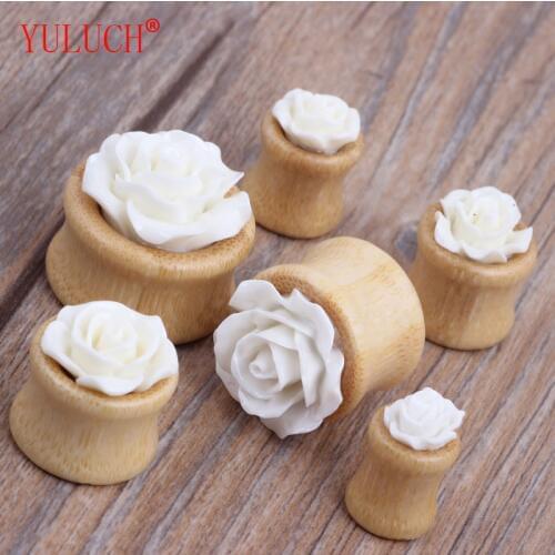 YULUCH 2018 Fashionable Sweet Woman Hollow Mounted Acrylic White Rose Wood Bamboo Ear Mount Jewelry Earring Gift