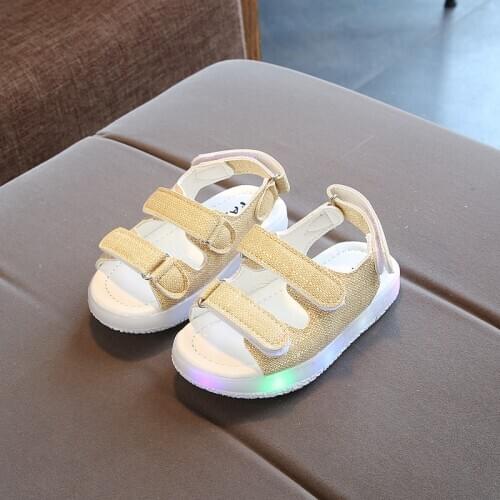 2020 New Summer Kids Led Glowing Sandals Boys Girls Sport Casual Light Shoes Children Baby Flat Shoes Kids Beach Leather Sandals