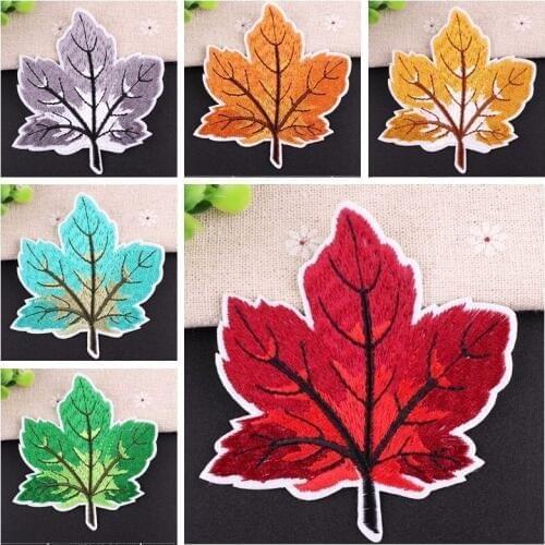 3D Maple leaf Iron on Patches for clothes Embroidered Sew On Patches For Clothing Jacket Applique Accessory DIY Decor Parches
