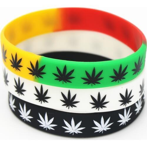 1PC leaves Jamaica weed Rasta Reggae Silicone Bracelet&Bangles Black White Color Silicone wristband Fashion jewelry Gifts SH125