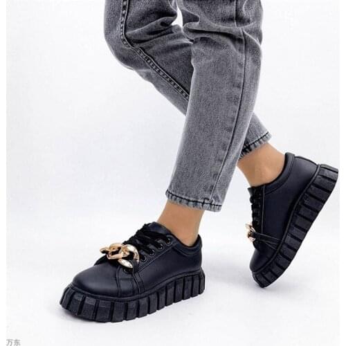 2021 Trend Women Punk Style Flat Platform Shoes Black Leather Chain Decoration Round Toe Thick Sole 5CM Heel Modern Ladies Shoe