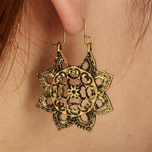 LIMARIO ohemian Gold Dangle Drop Earrings for Women Hollow Heart Flowers Geometric Hook Metal Jewelry Wholesale Gift