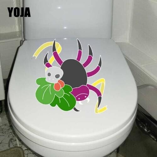 YOJA 22.8X21.5CM Cartoon Fresh Halloween Spider Funny Wall Sticker Toilet Decal Kids Room Decoration T5-1180