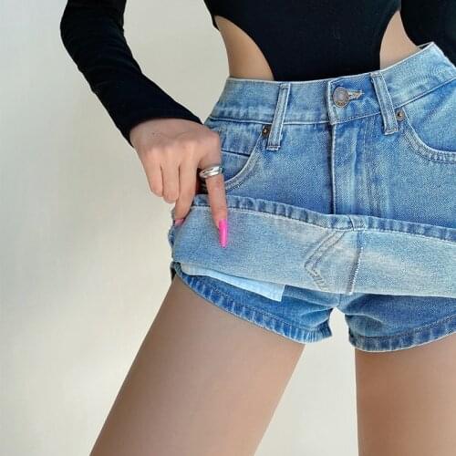 Tvvovvin Women's Classic Shorts