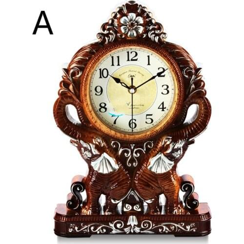 1PCS EUROPEAN MUTE CLOCK FASHION ELEPHANT CLOCK RETRO BEDROOM DESK CLOCK PASTORAL CREATIVE BEDSIDE LU607538