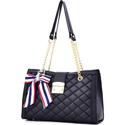 2021 Ms. new PU leather solid color shoulder bag rhombus handbag lock bag female chain bag large bag large capacity