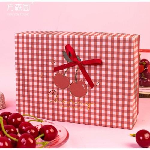AVEBIEN 2021 New Wedding Party Gift Box Retro Cartoon Exquisite Cute Literary Girl Cherry Lattice Gift Box коробка для подарка