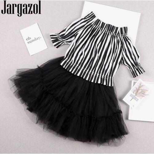 Kids Clothes Girls Ruffle Outfits Stripes Half Sleeve Top&lace Skirt Toddler Girl Clothing Set Off The Shoulder Children Clothes