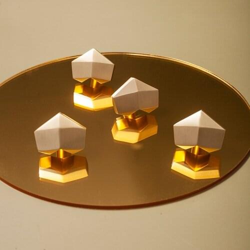 Original heart-shaped pure Brass Handle Nordic luxury high-end wardrobe door drawer furniture single hole handle