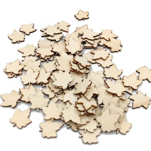 50pcs Wooden Household Maple Leaf Shaped Decor DIY Handcraft Slice 30mm