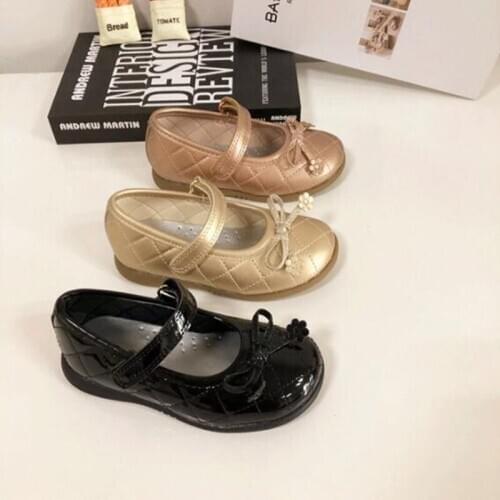 Girls leather shoes casual shoes black performance leather shoes student non-slip soft bottom dancing size 7 to 2 wallvell