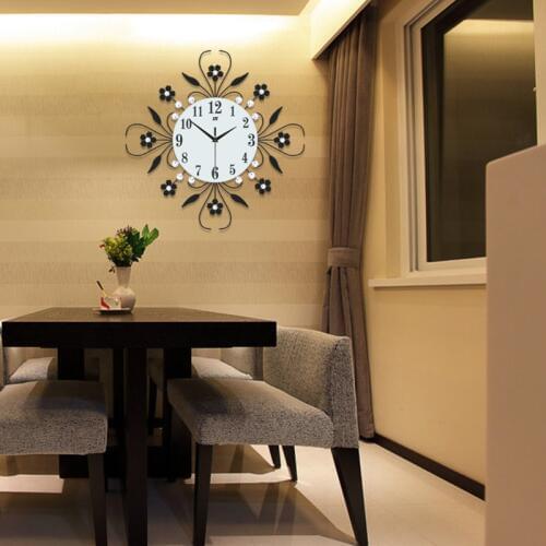 Modern Metal Wall Clock Flower Diamond Rhinestone Silent Room Home Office Decor
