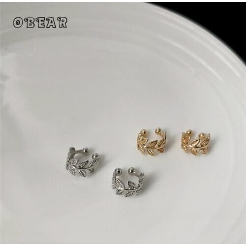 OBEAR Korea 14k Real Gold Plating Exquisite Leaf Shiny Ear Bone Clip, Ladies Non-Piercing Adjustable Opening Daily Jewelry
