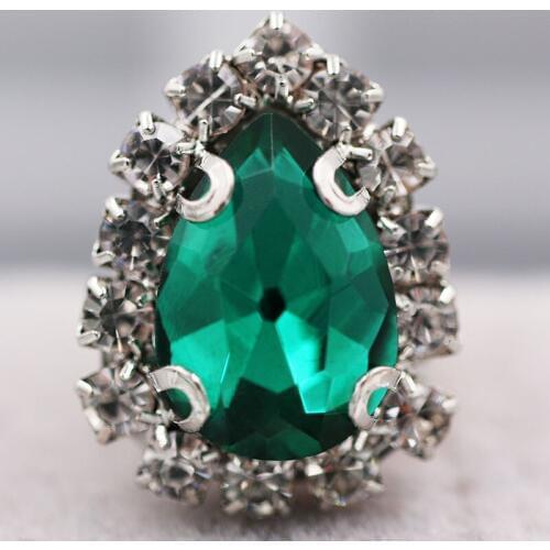 Hot selling sew on glass rhinestones with claw Malachite green flatback Teardrop sew on Crystal button diy weddiing Accessories