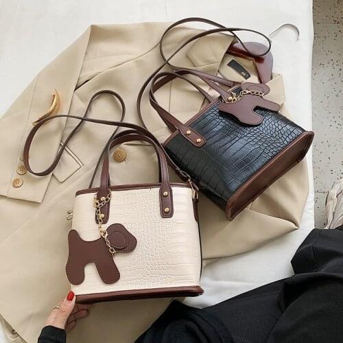 Womens Shoulder Bag Bucket Stone Texture Cute Dog Pendant Leather Crossbody Handbags Wholesale 2021 New Fashion Female Bags
