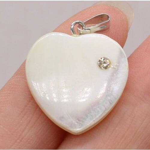 Fashion New100% AAA Natural Shell Charms Love Heart Pendant with Diamonds for Jewelry Making DIY Necklace Accessories 20x20mm