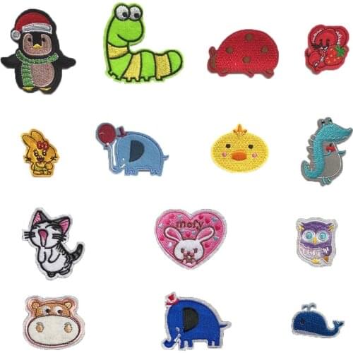 Animal cute white cat badge patch clothing fabric can be sewn DIY embroidery jeans craft supplies accessories 1PCS for sale