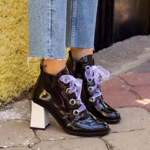 Tonar Sacira Black Japanned Leather White High-Heeled Women 'S Boots New Season Laced Trend Fashion Seasonal