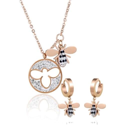 316L Stainless Steel Little Bee Pendant Necklace Zircon Earring Necklace Set Non-fading Womens Jewelry Set