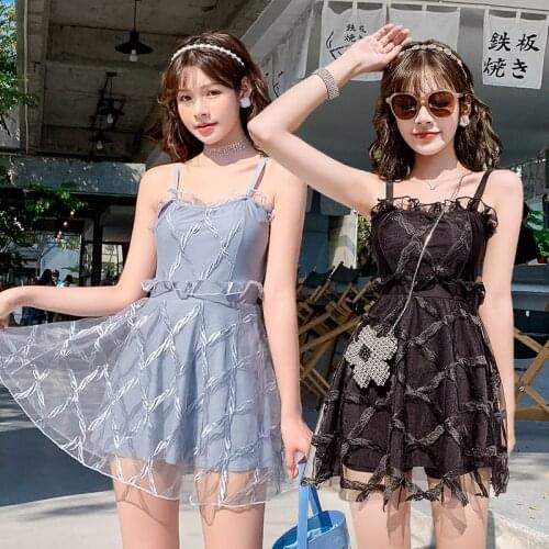 2021 New Fashion Ladies Solid Color Two-piece Swimsuit Sexy Small Chest Gathered Boxer Skirt Ins Style Swimsuit