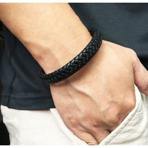 Charm Mens Hand Woven Leather Bracelet Black High Quality Metal Buckle Mens Wrist Strap Gift