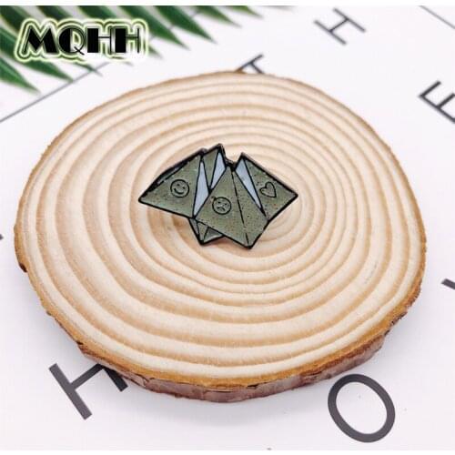 Creative Blue Smiley Face Crying Heart origami Brooch Alloy Dripping Enamel Shirt Pins Fashion Women Jewelry Gift For Kid