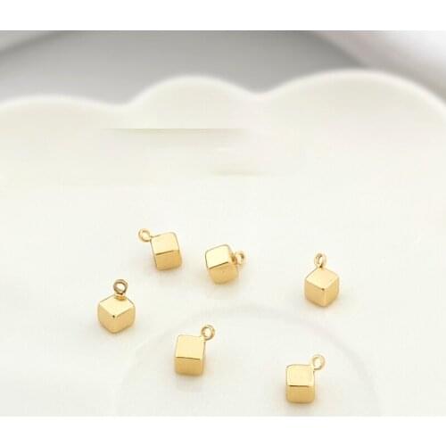 Copper plated 18K gold simple joker three-dimensional small square pendant DIY earrings necklace bracelet material