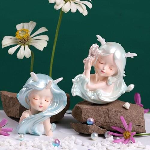Nordic Cute Ocean Girl Resin Accessories Coffee Table Store Club Furnishing Crafts Home Livingroom Desktop Sculpture Decoration