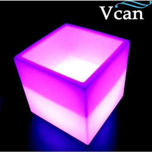 Remote control and Rechargeable Outdoor Plastic LED flowerpot Furniture VC-F3838