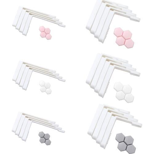 4Pcs Bed Sheet Clips Holders Grippers Keeping Sheets Place Mattress Sheet Corner Non-Slip Holder Fastener Grippers Clips Straps