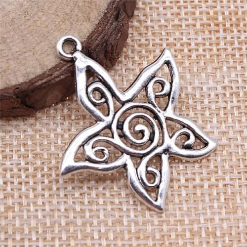 Charms for Jewelry Making Findings Handmade DIY Craft 5pcs Antique Silver Color 33x30mm Hollow Carved Flowers Charms Pendant